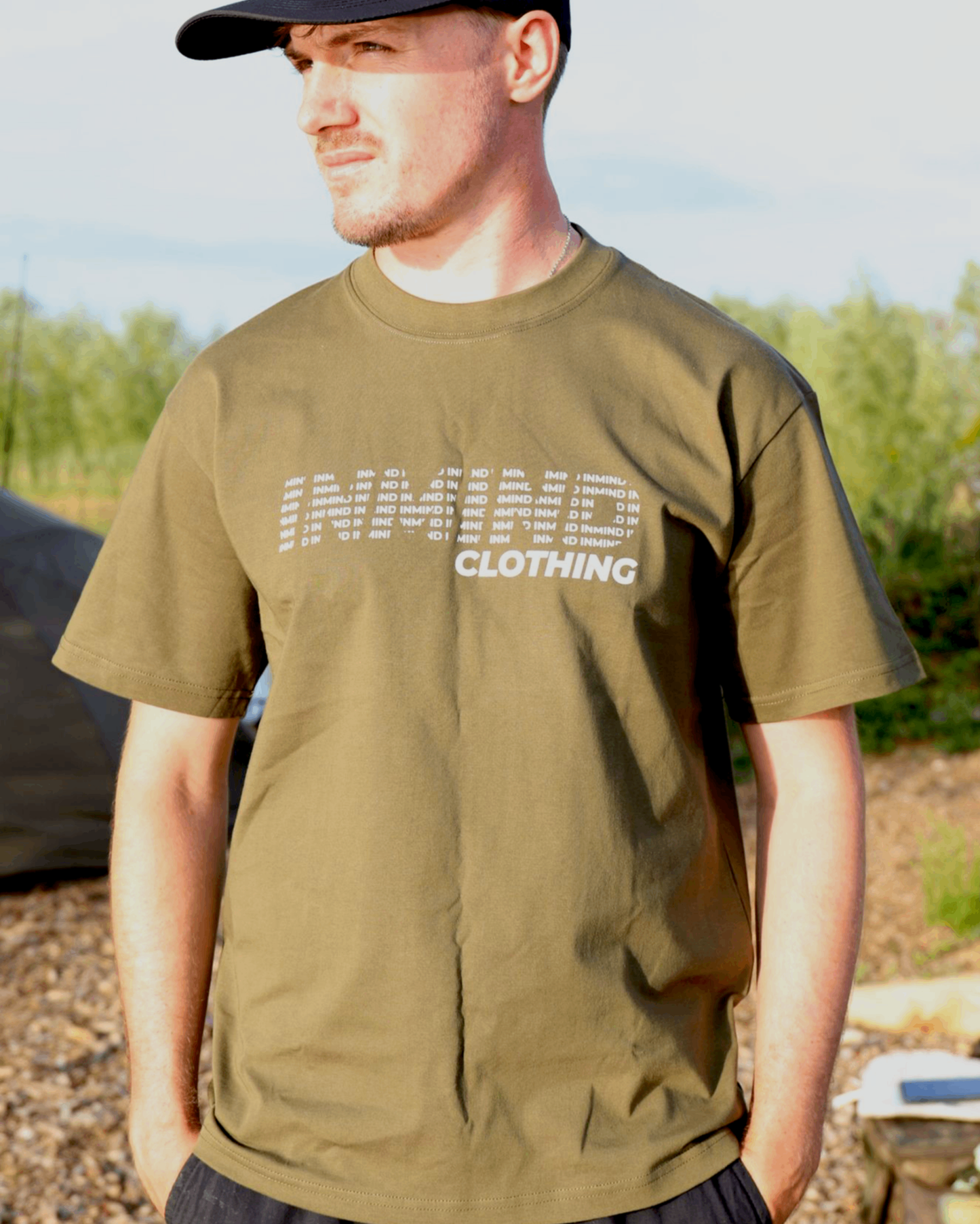 'MANY MINDS' T Shirt