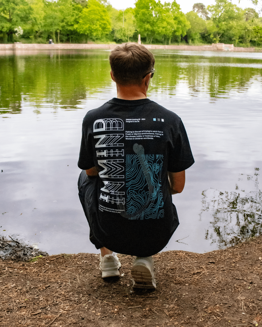 'HOOKED ON INMIND' T Shirt